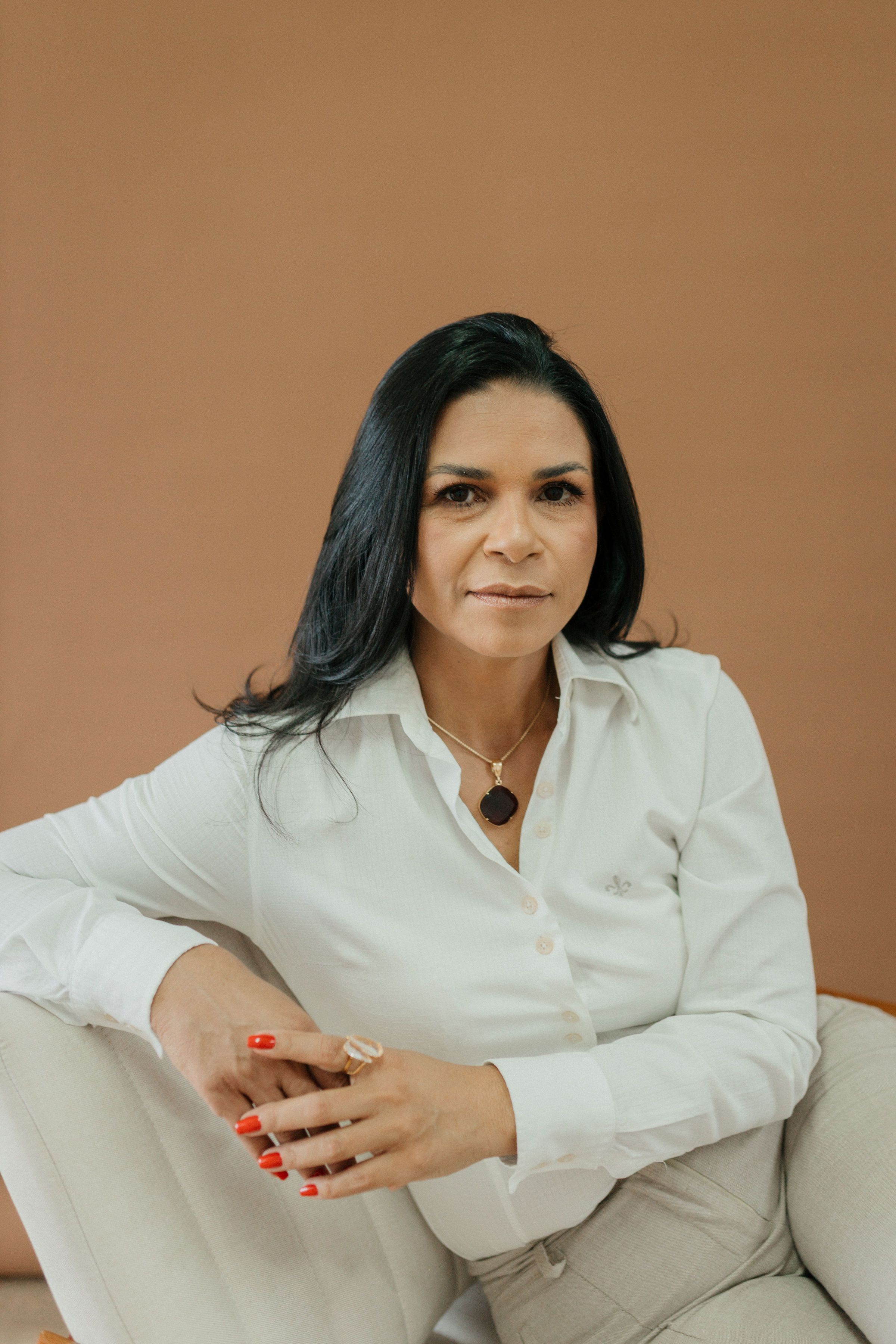 Ana Lígia Sena, jornalista, mestre de cerimônias e mentora de comunicação em Guarapuava PR